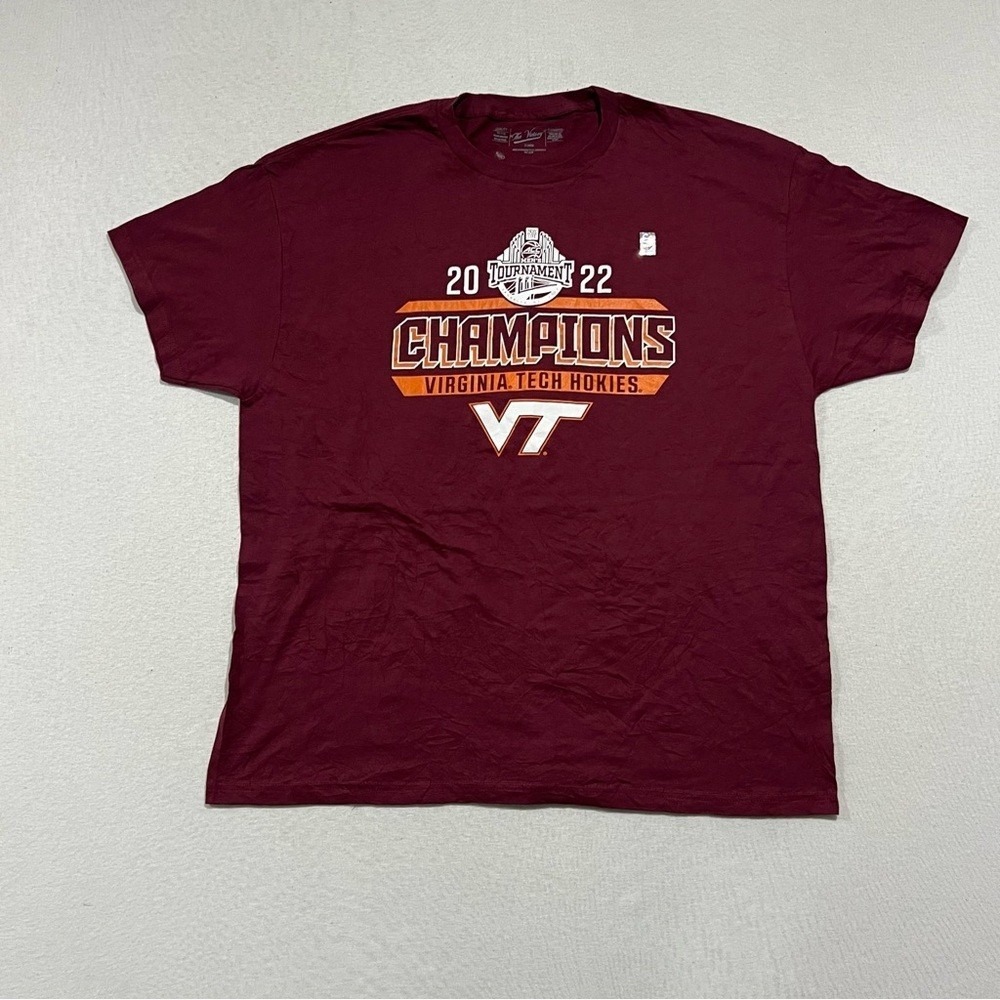 The Victory Men Red Shirt Virgina Tech Champs NCAA Size XL